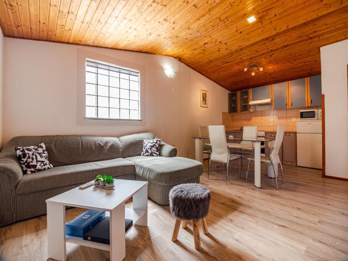 Apartmani Arijana 메덜린 외부 사진